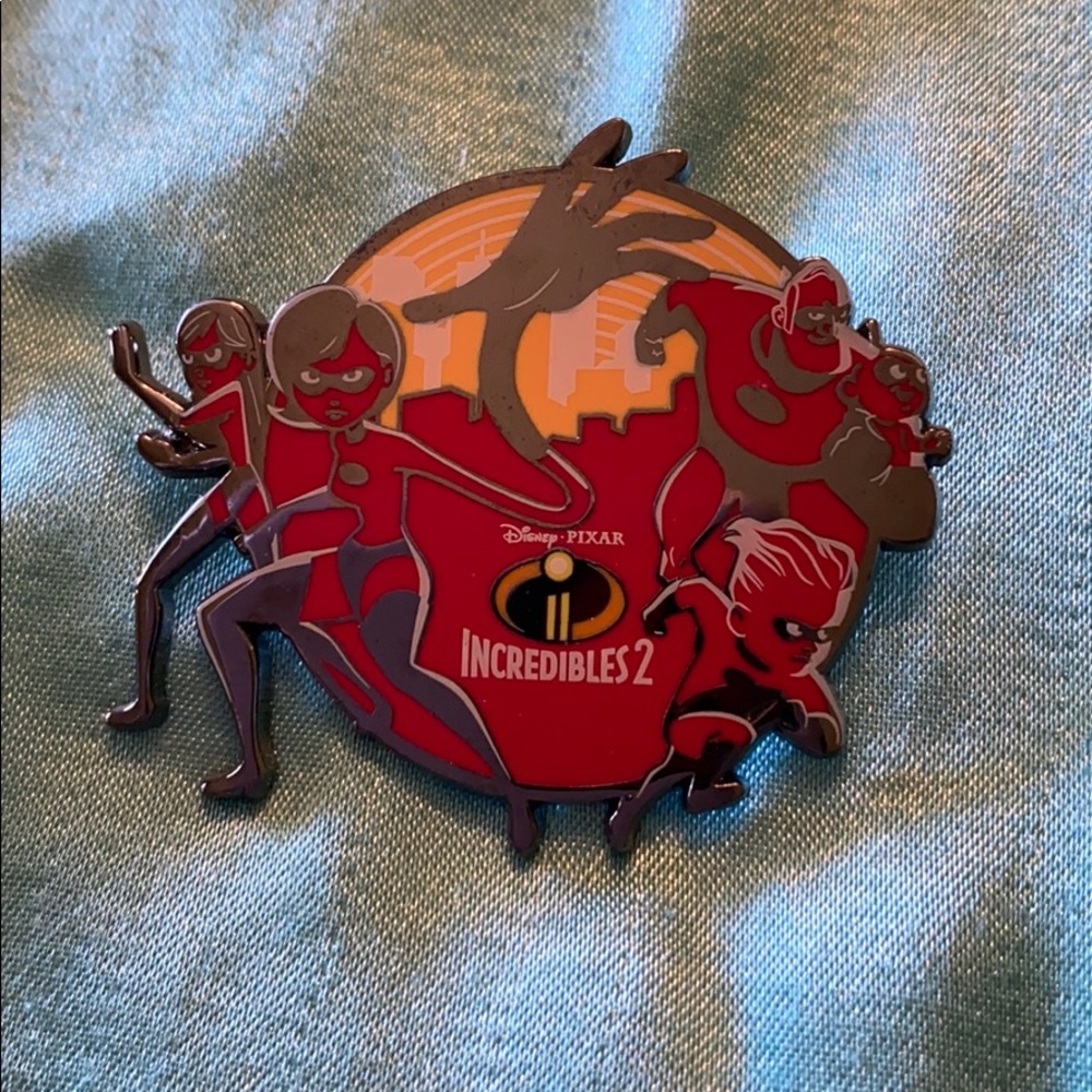 THE INCREDIBLES 2 DISNEY PIN